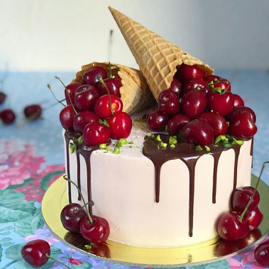 Торт "Вишневый рожок" купить - комсомольскнаамуре.сладкоежкин.рф